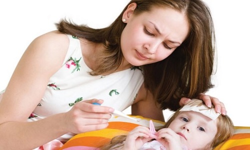 Con ốm mẹ nghỉ hưởng BHXH cần những giấy tờ gì?